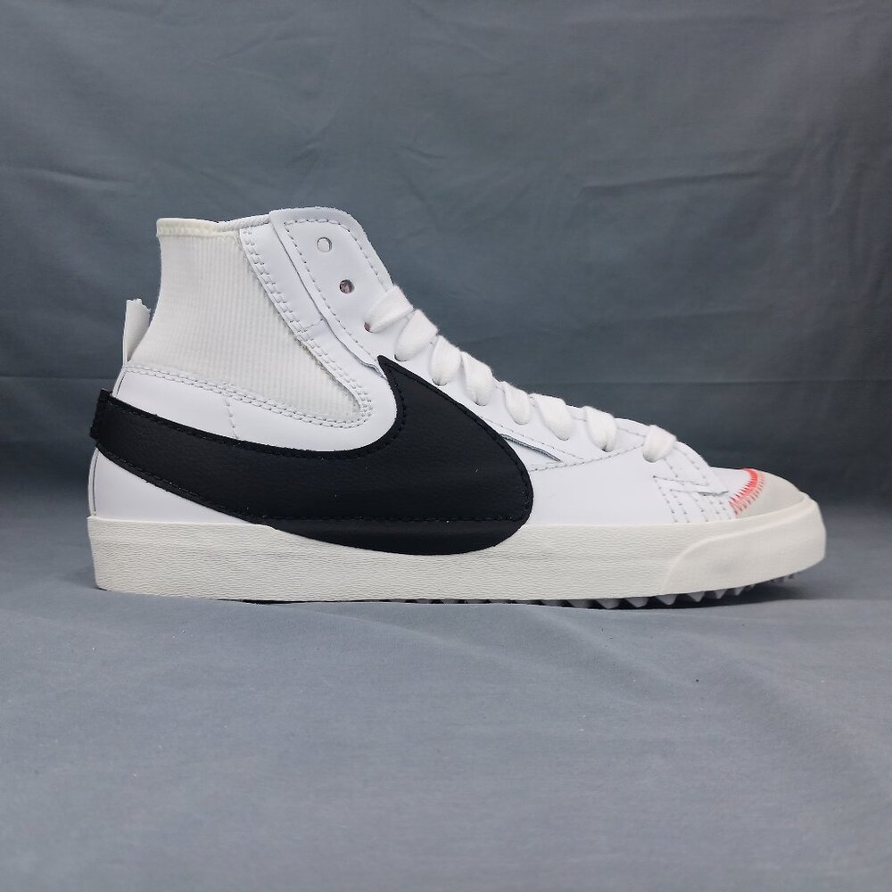 Nike Blazer Mid 77 Men Casual White Black Jumbo Swoosh DD3111 100  Size 11.5, 12 - Picture 7 of 9